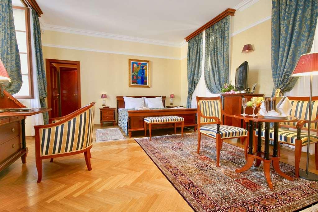 Boutique Kazbek Hotel
